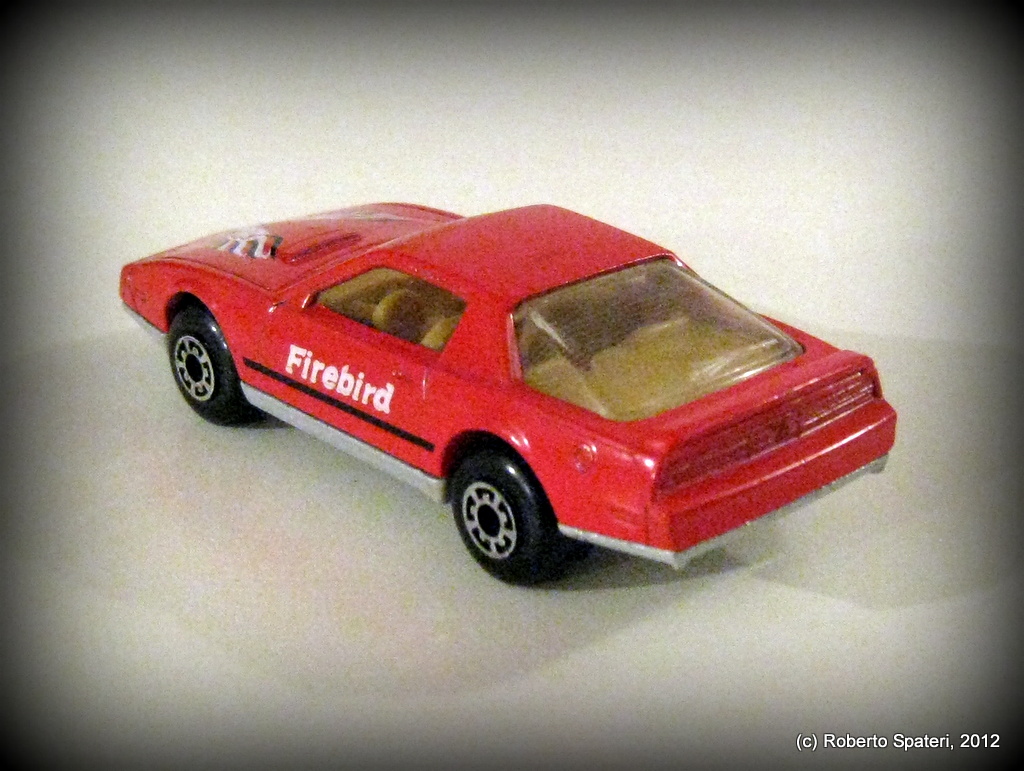 Matchbox Pontiac Firebird (n.MB-51)